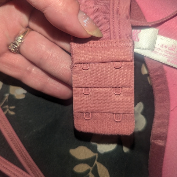 Victoria's Secret push- up bra 38b and matching panties lg - Picture 6 of 7